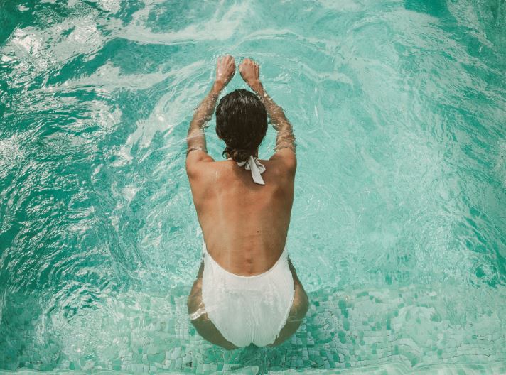 How Heat Waves Affect Pool Chemistry