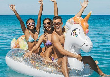 GÉANTS FLOTTEUR À PAILLETTES POUR 2 À 3 PERSONNES HIPPOCAMPE OU LICORNE